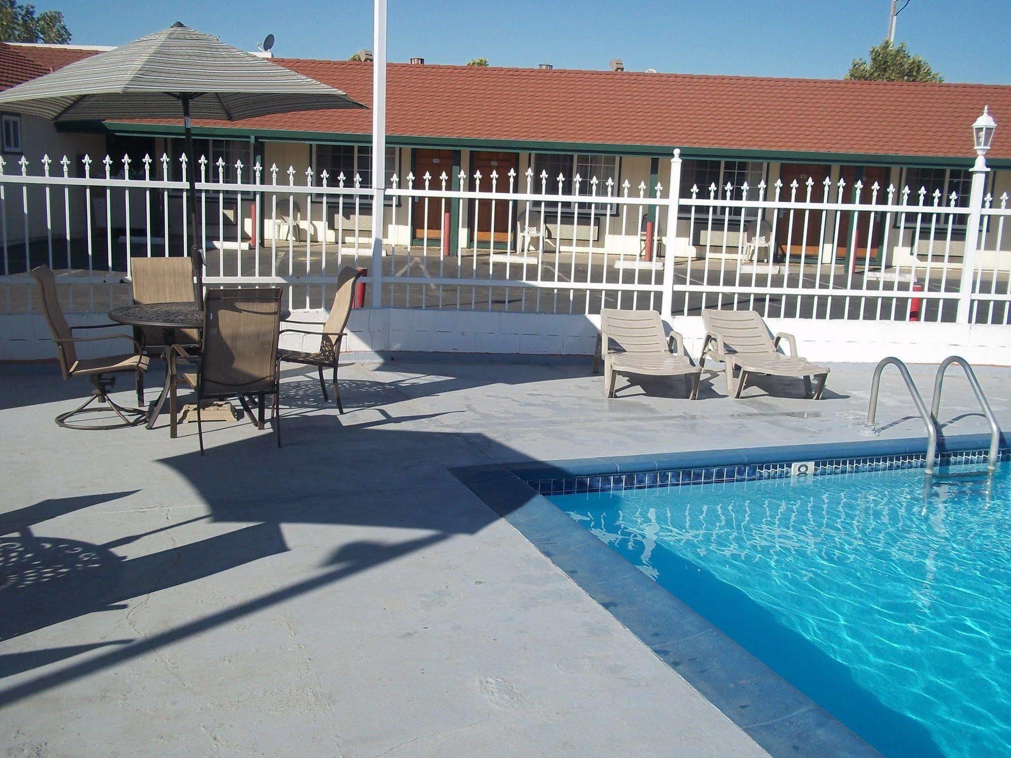 Holiday Motel オークデール エクステリア 写真